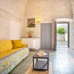 Wepuglia - Marconi 18 * Alberobello